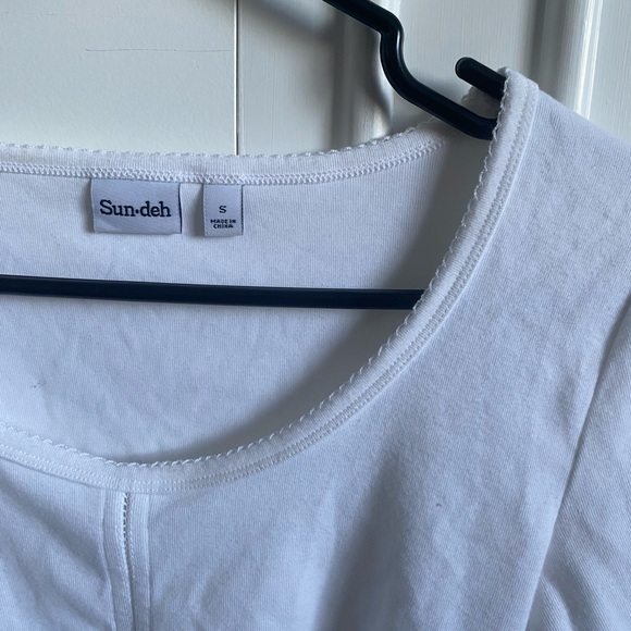 Aritzia cotton longsleeve - Picture 3 of 4